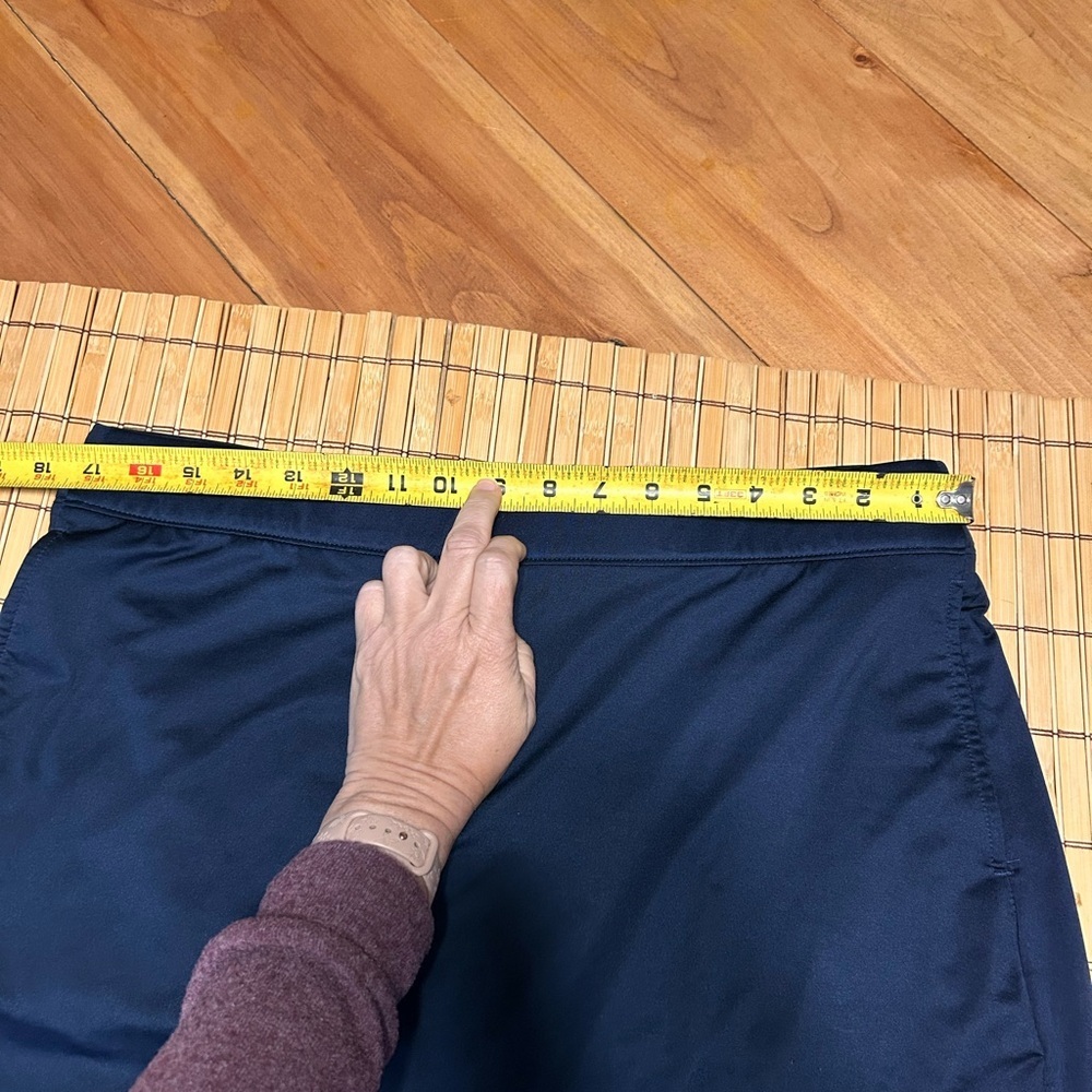 Izod Dark Blue Golf or Tennis skort with Multicolor Stripes - Picture 3 of 7